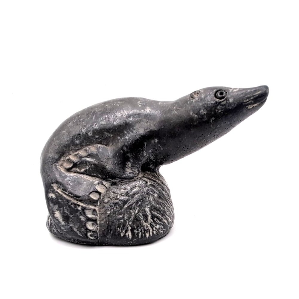 Wolf Original Seal Handcrafted Sculpture Figurine Canada Signed Stone/Resin
